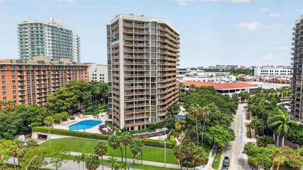 2901 S Bayshore Dr #4A, Miami, FL 33133