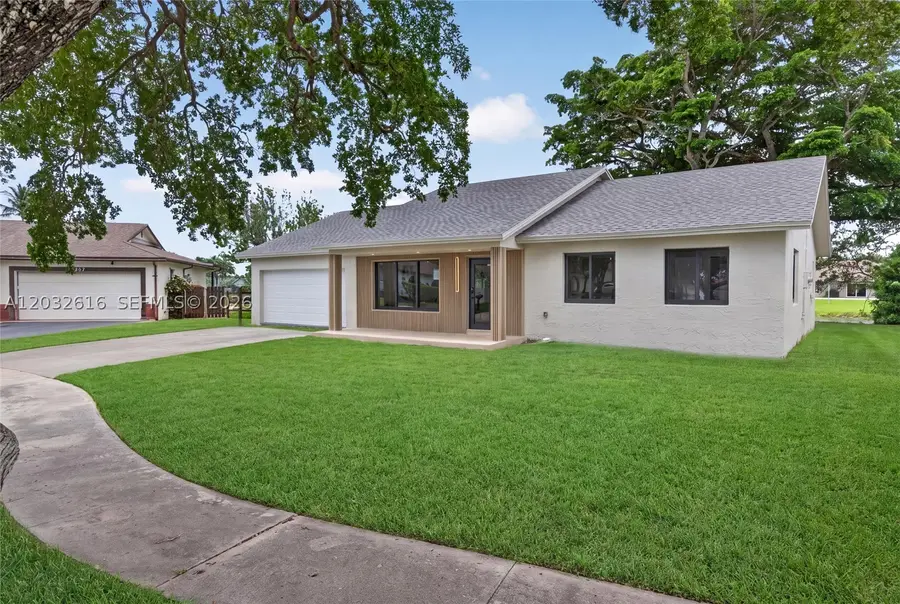 8668 SW 50th St, Cooper City, FL 33328 - #2