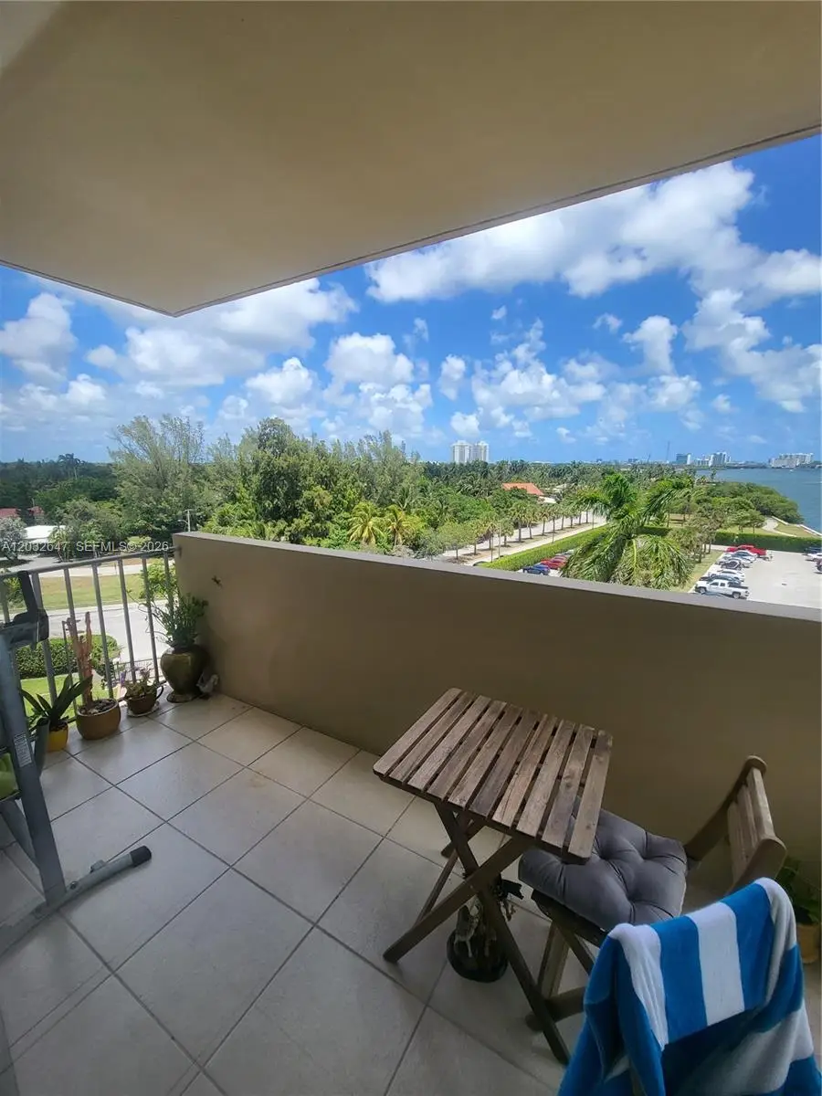 880 NE 69th St #6R, Miami, FL 33138 - #3