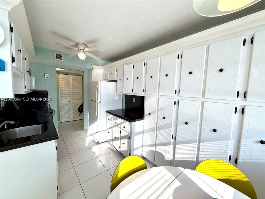 1833 S Ocean Dr #1202, Hallandale Beach, FL 33009 - #2