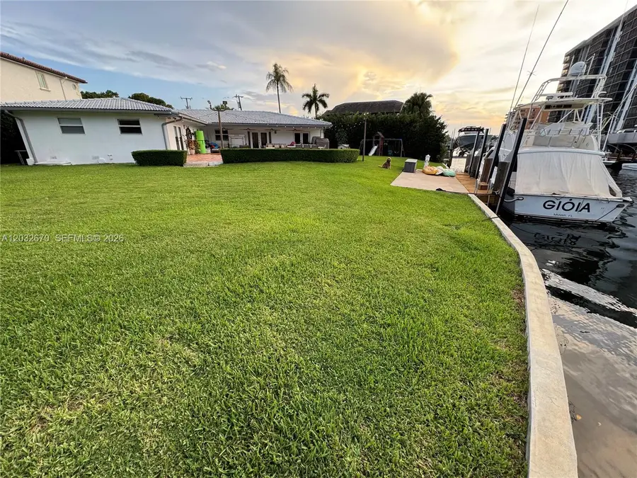 13305 Biscayne Island Ter, North Miami, FL 33181 - #3
