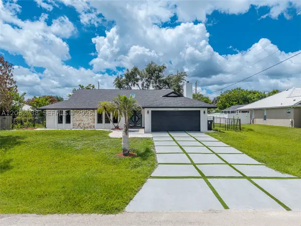 3438 SE Hart Cir, Port St Lucie, FL 34984