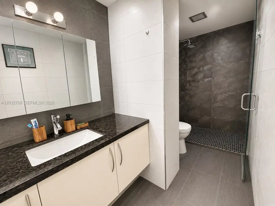 4200 Hillcrest Dr #403, Hollywood, FL 33021 - #3
