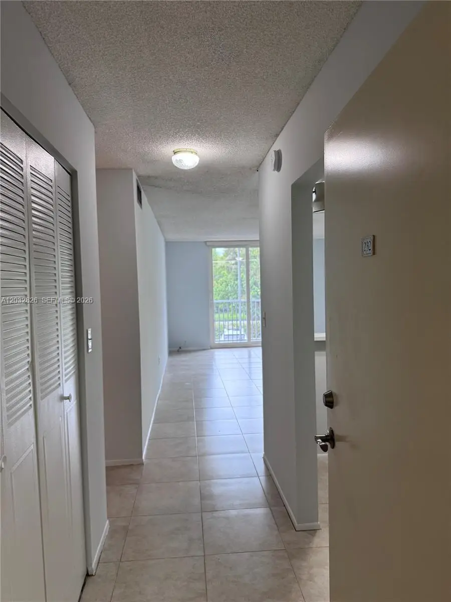 16950 W Dixie Hwy A232 Hwy #232, North Miami Beach, FL 33160 - #2