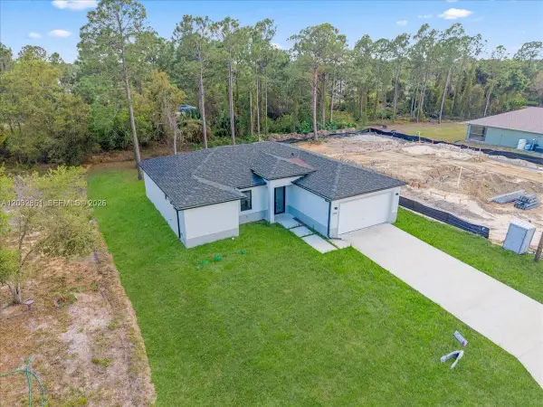 2609 53rd St W, Lehigh Acres, FL 33971