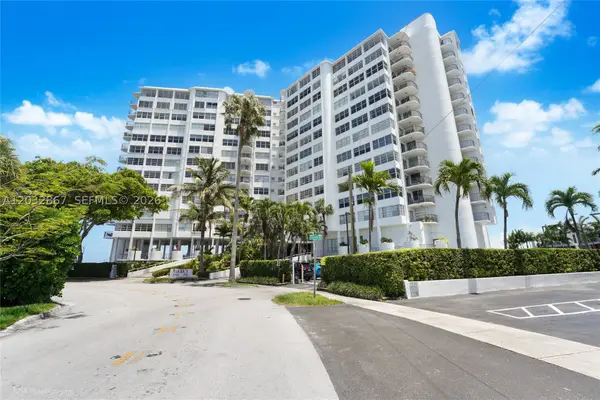 11930 N Bayshore Dr #909, North Miami, FL 33181