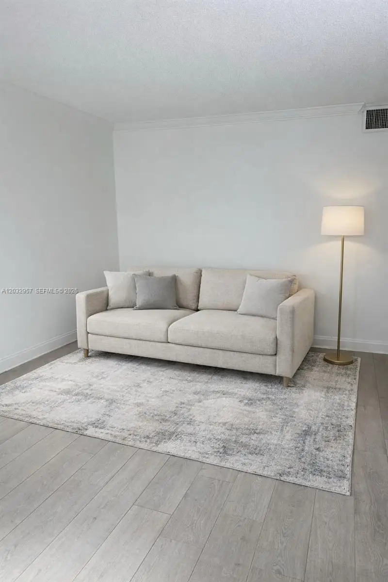 2008 N Jackson St #B4, Hollywood, FL 33020 - #3