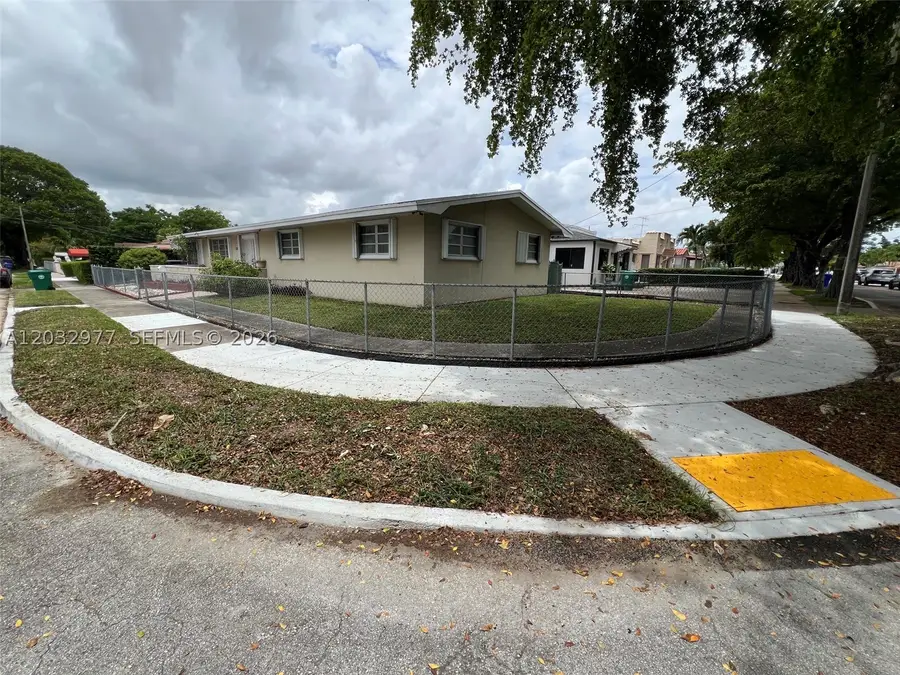 3201 SW 3rd St, Miami, FL 33135 - #3