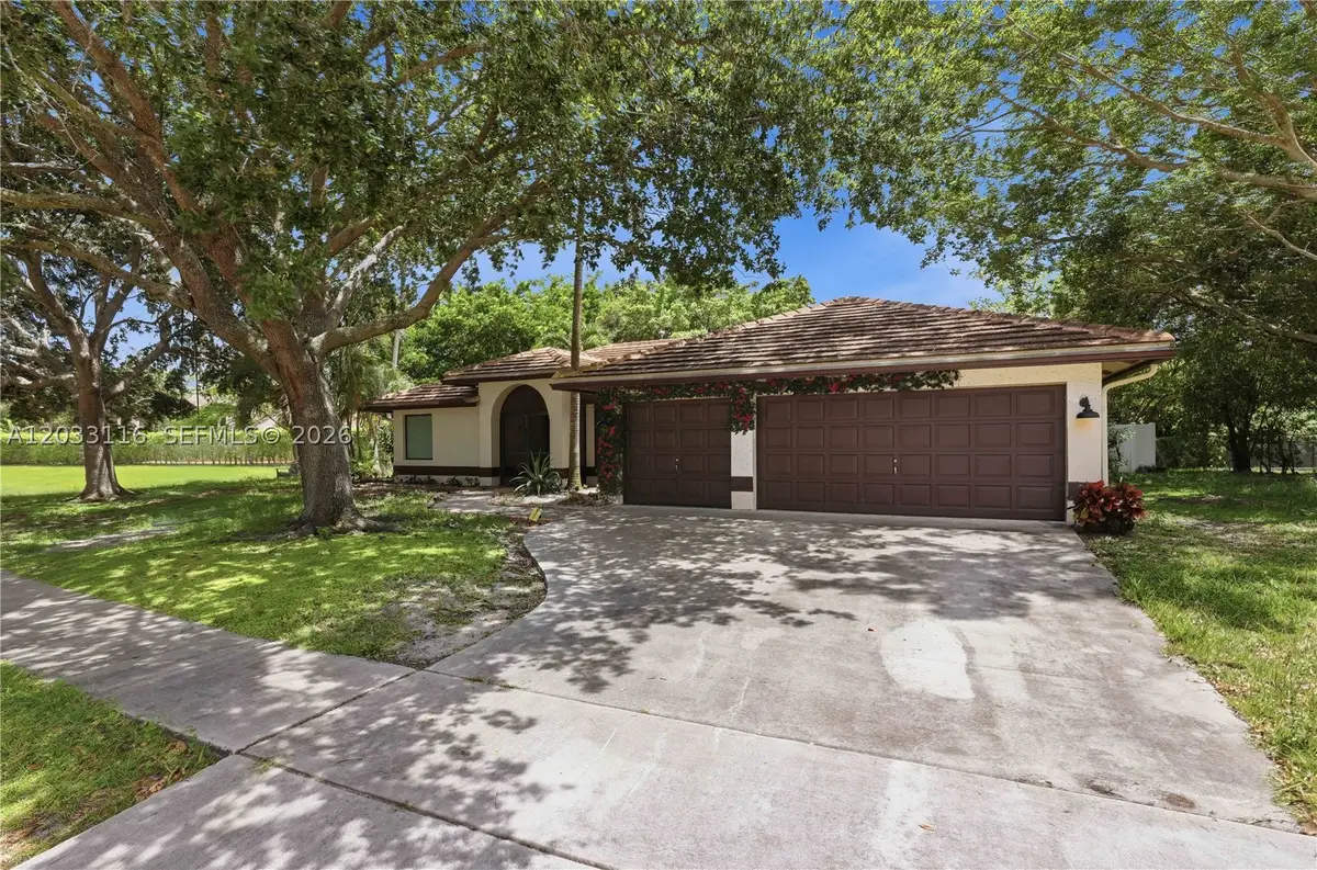 10821 Paso Fino Dr, Lake Worth, FL 33449 - #1