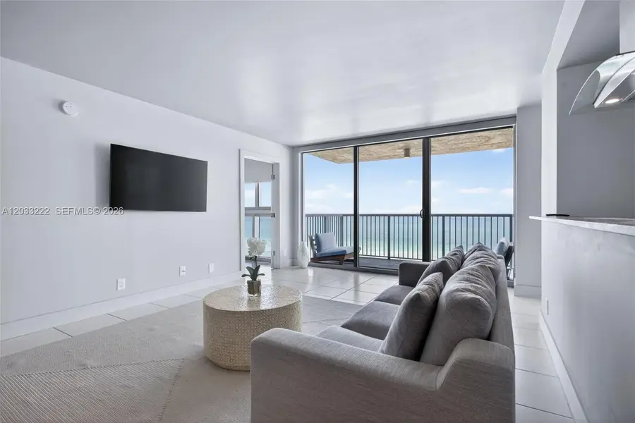 2655 Collins Ave #1512, Miami Beach, FL 33140 - #3