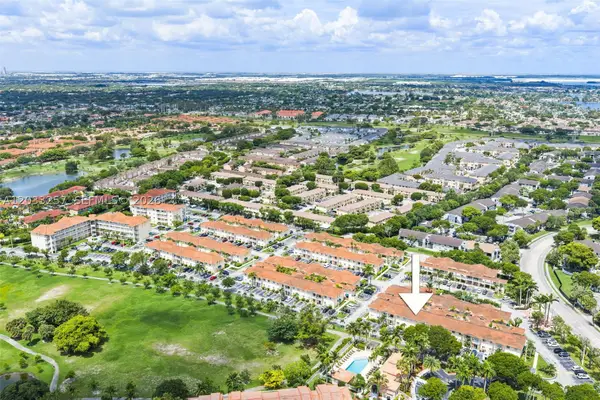 6900 NW 179th St #204-1, Hialeah, FL 33015
