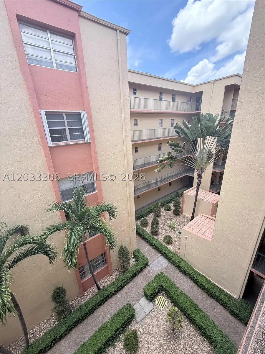 1975 W 44th Pl #401, Hialeah, FL 33012 - #2