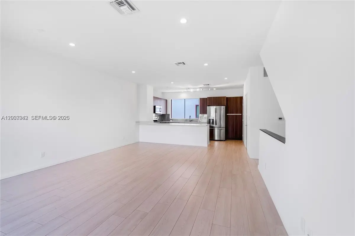 113 NE 6 #2123, Fort Lauderdale, FL 33304 - #1