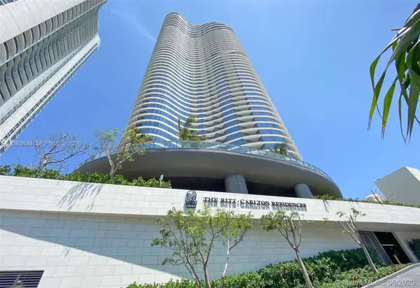 15701 Collins Ave #1403, Sunny Isles Beach, FL 33160