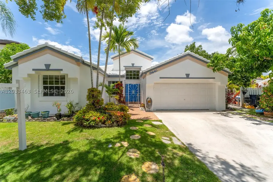 15640 SW 98th St, Miami, FL 33196 - #2