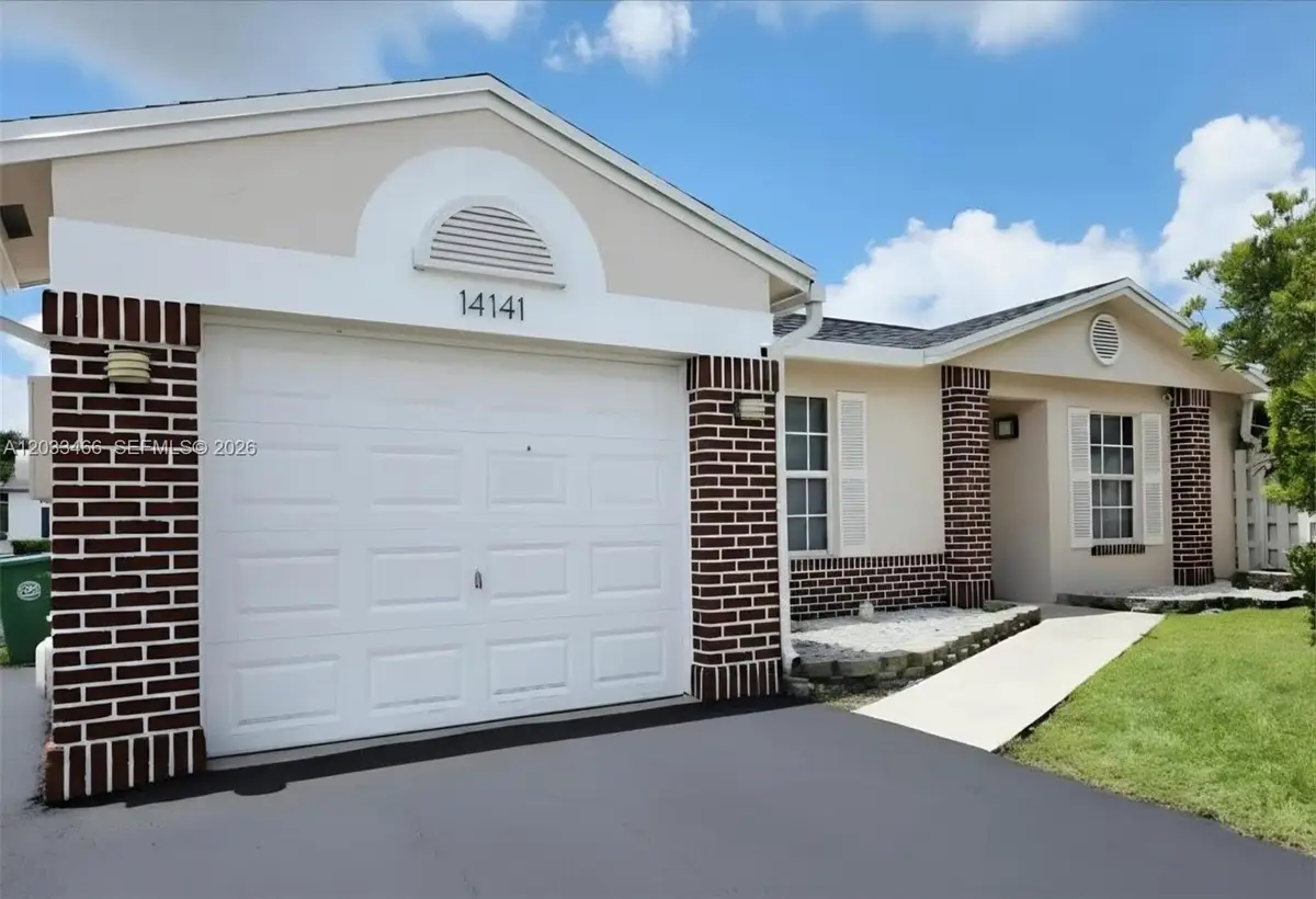 14141 Langley Pl, Davie, FL 33325 - #1