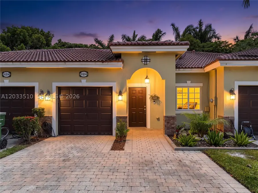 3204 NE 11th Dr, Homestead, FL 33033 - #2