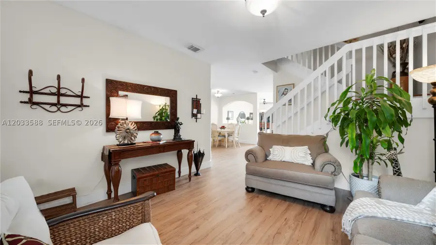 16590 SW 70th St, Miami, FL 33193 - #3