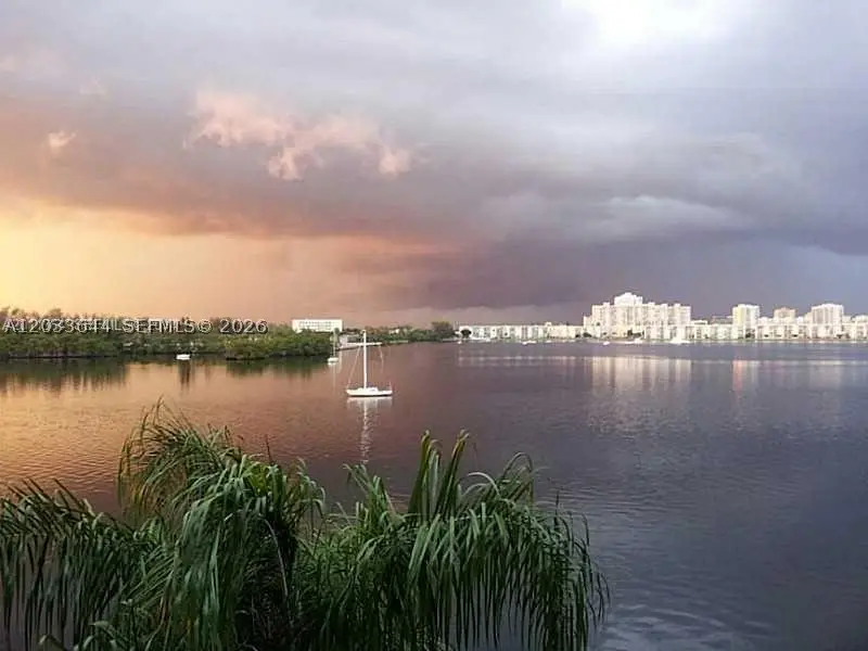 16546 NE 26th Ave #4C, North Miami Beach, FL 33160 - #2