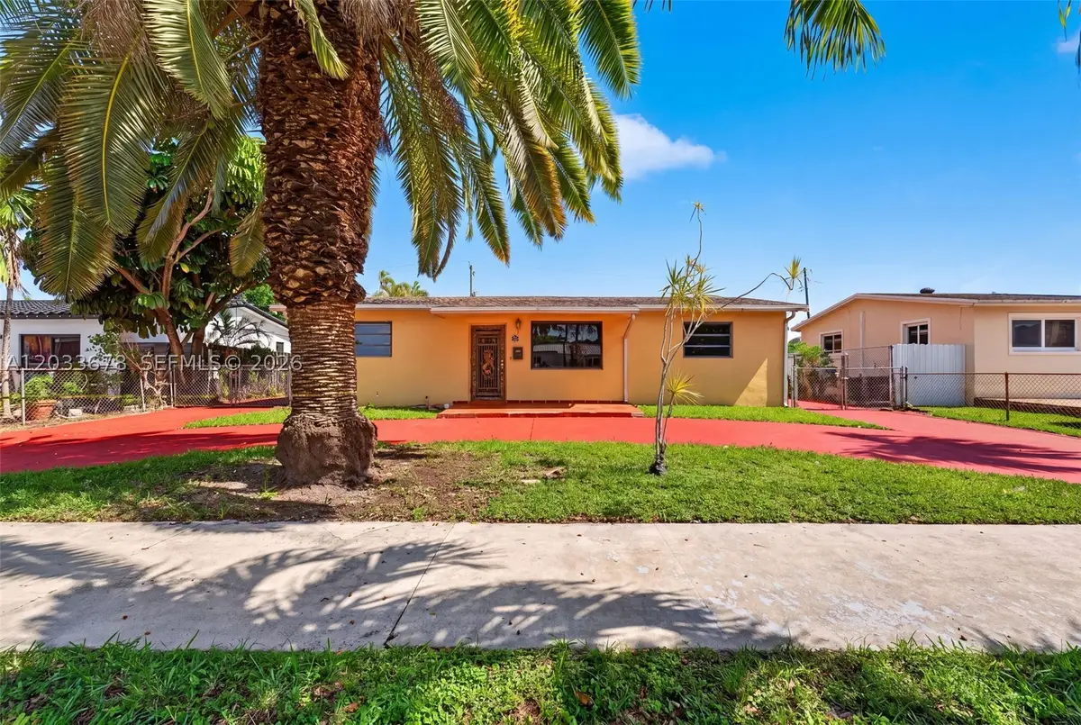 20 E 52nd Pl, Hialeah, FL 33013 - #1