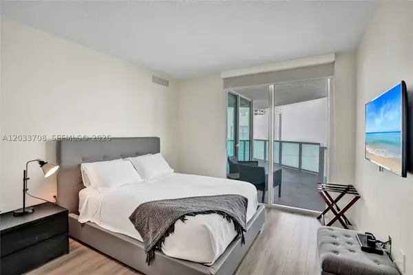 150 Sunny Isles Blvd #1-1601, Sunny Isles Beach, FL 33160
