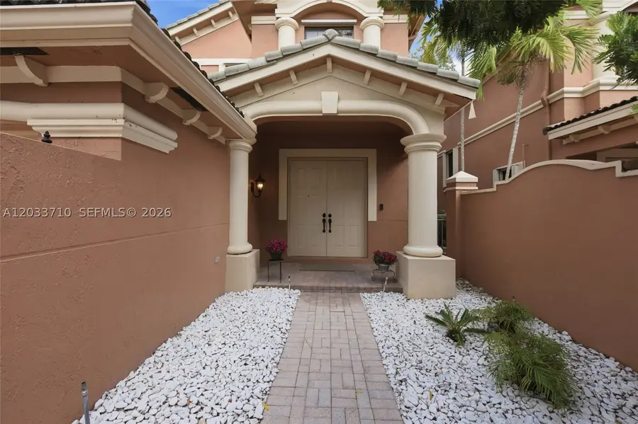 2794 Kinsington Cir #26-3, Weston, FL 33332 - #2