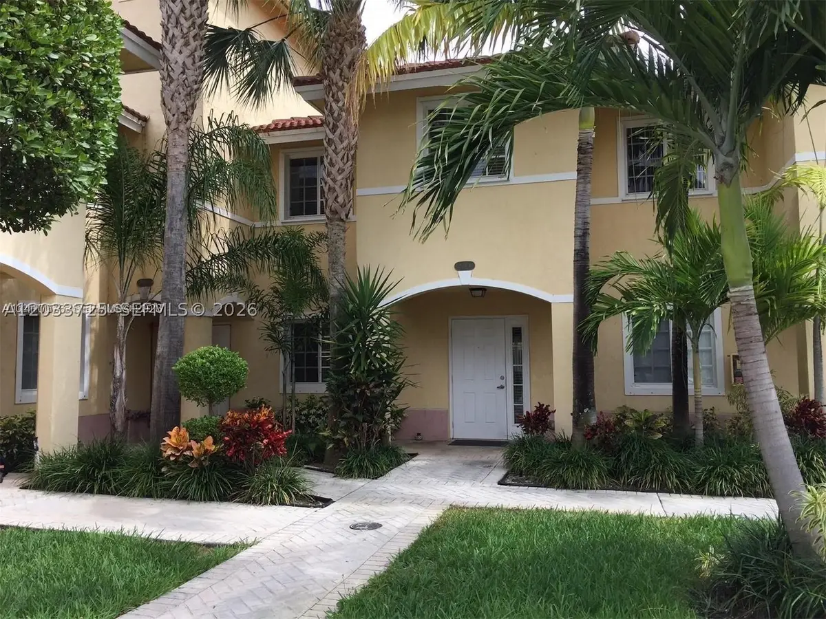 2066 NE 167th St #3-108, North Miami Beach, FL 33162 - #1