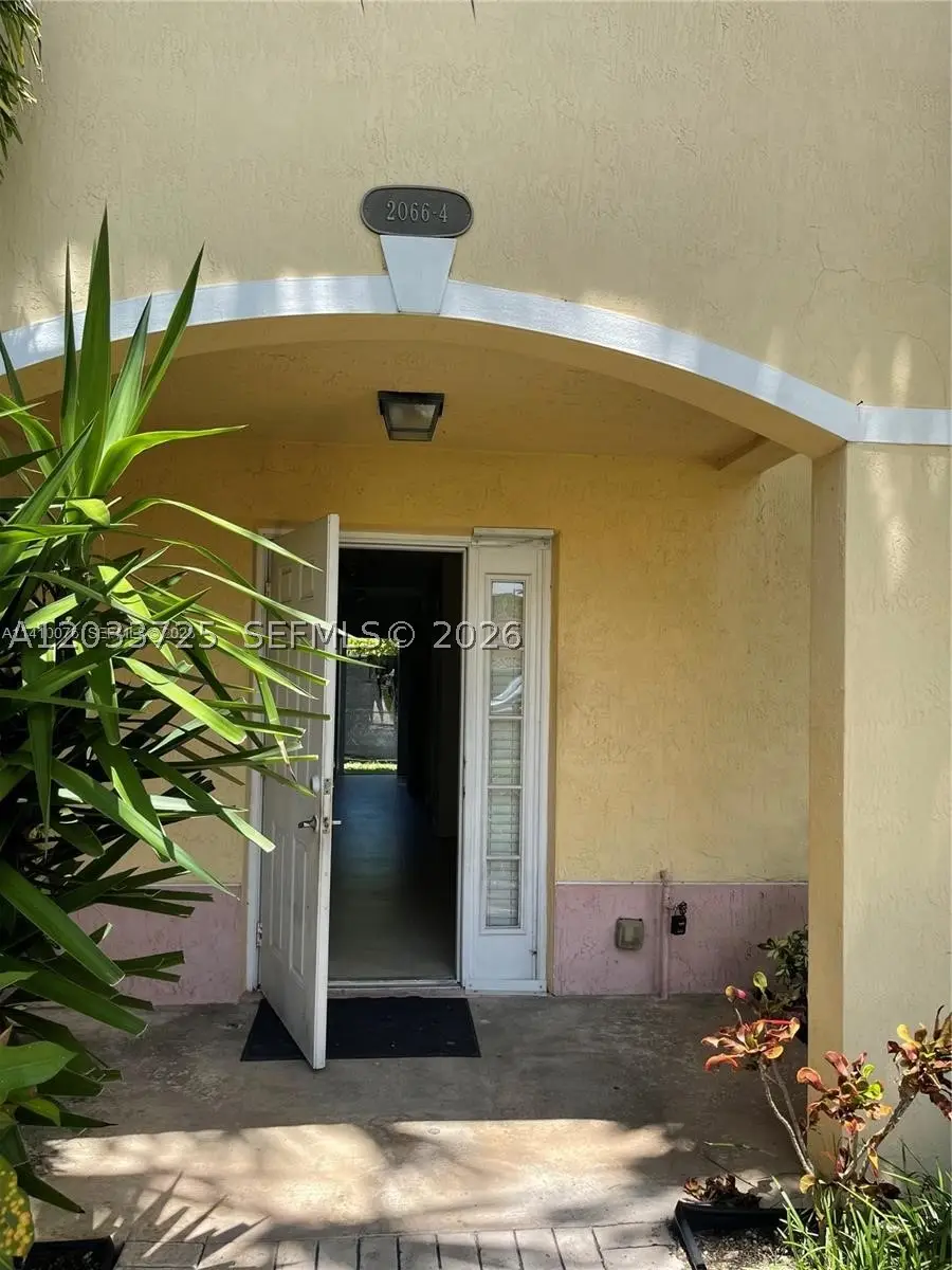 2066 NE 167th St #3-108, North Miami Beach, FL 33162 - #3