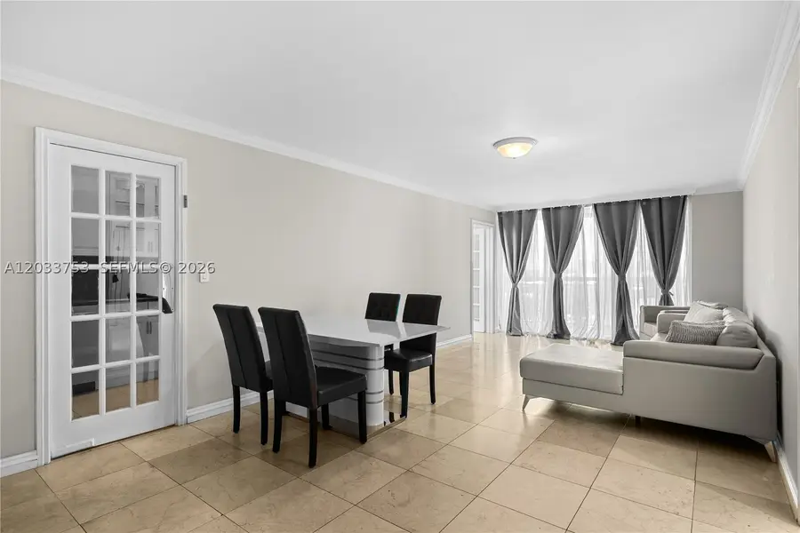 18011 Biscayne Blvd #902, Aventura, FL 33160 - #2