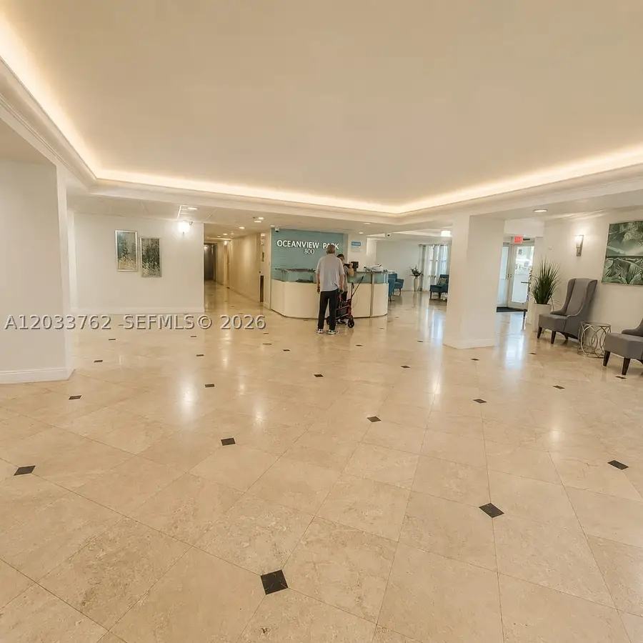 800 Parkview Dr #512, Hallandale Beach, FL 33009 - #2