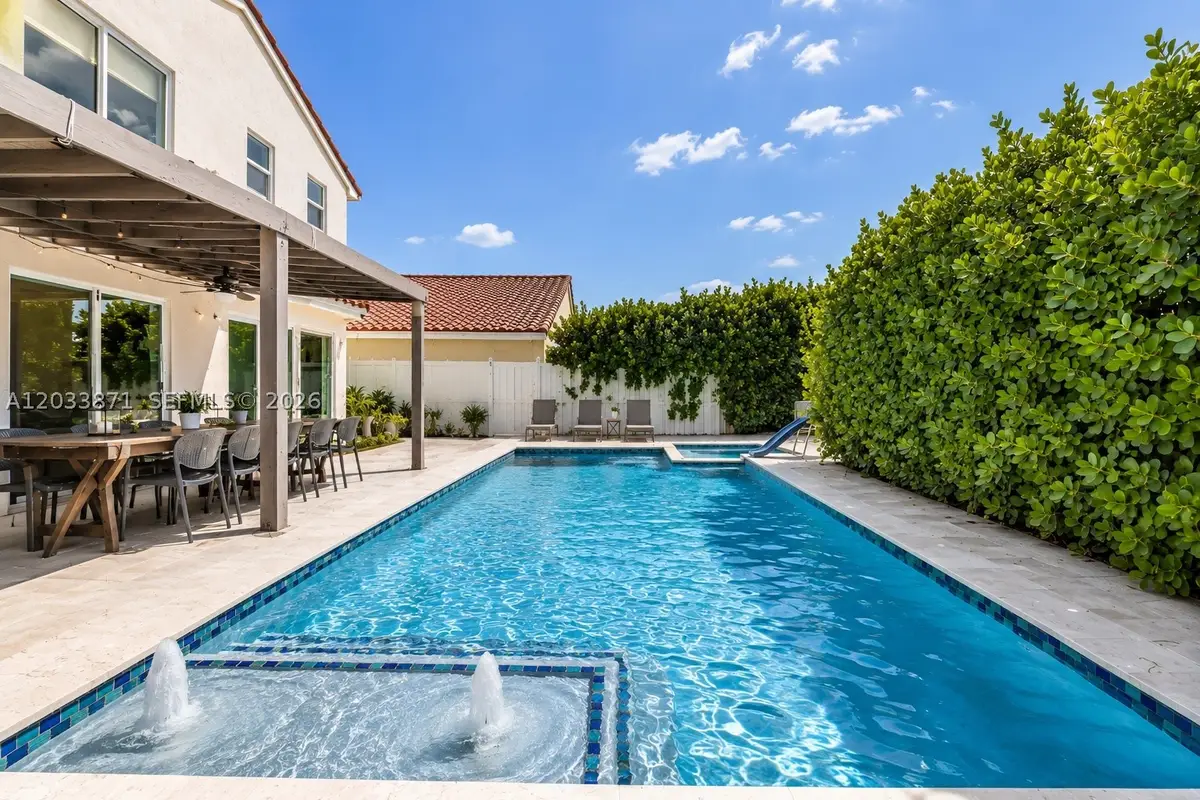 5080 SW 34th Ter, Hollywood, FL 33312 - #1