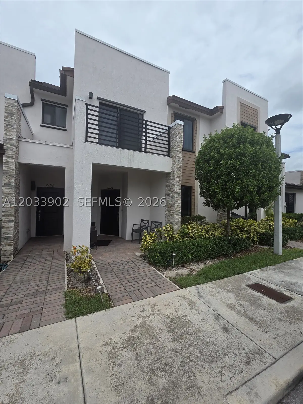21124 NE 8th Ave, Miami, FL 33179 - #1
