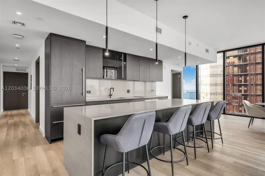 20 NE 11th St #5102, Miami, FL 33132 - #3