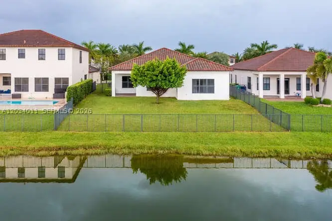 3091 NW 82nd Way, Pembroke Pines, FL 33024 - #2