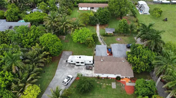 20595 SW 190th St, Miami, FL 33187