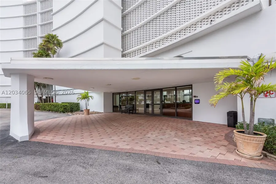 3590 S Ocean Blvd #410, South Palm Beach, FL 33480 - #3