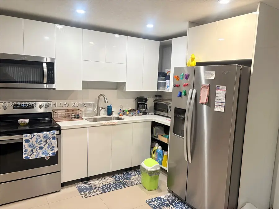 7208 Fairway Dr #I11, Miami Lakes, FL 33014 - #3