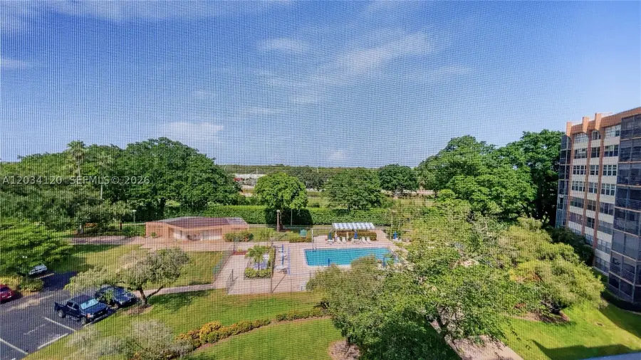 1300 Saint Charles Pl #620, Pembroke Pines, FL 33026 - #2