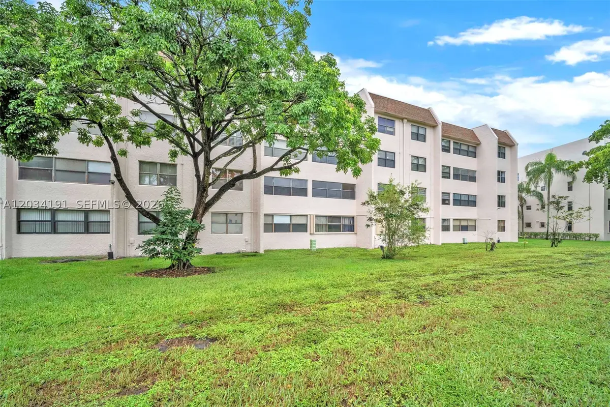 10400 NW 30th Ct #305, Sunrise, FL 33322 - #1