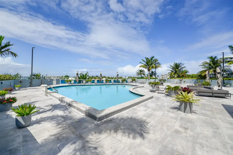 1881 79th St Cswy #2004, North Bay Village, FL 33141 - #3