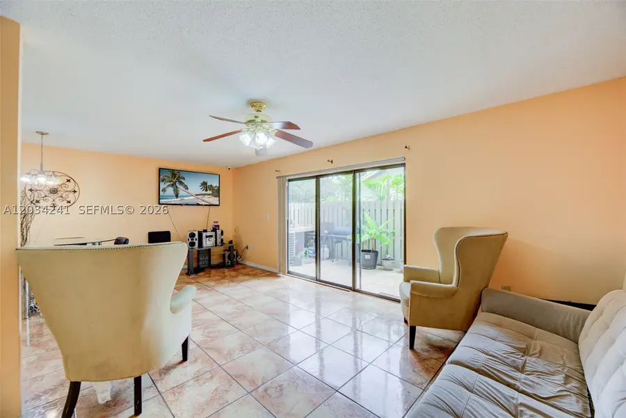 7661 NW 38th Ct, Sunrise, FL 33351 - #2
