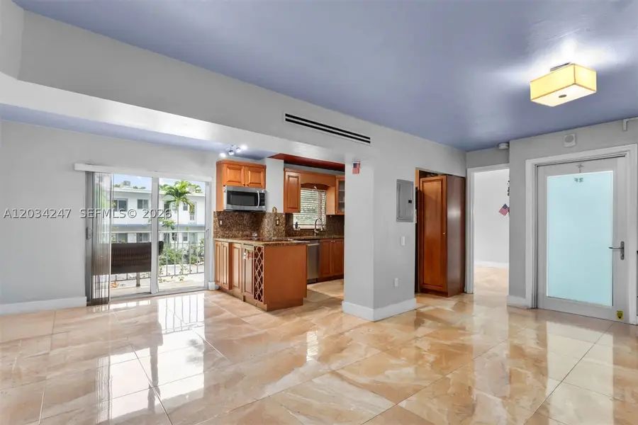 1820 James Ave #2F, Miami Beach, FL 33139 - #3