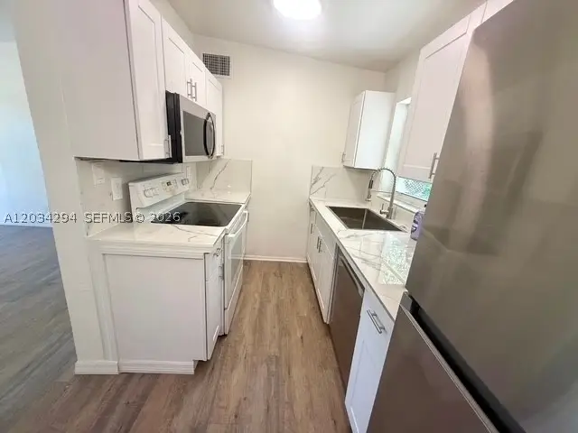 530 Mentone Rd, Lake Worth, FL 33462 - #3