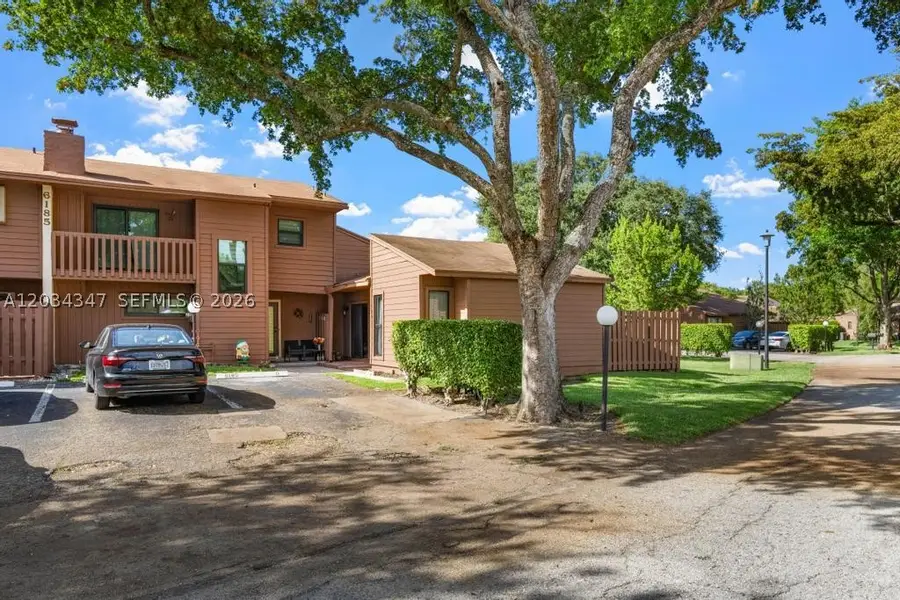 6185 Live Oak Ct #C, Tamarac, FL 33319 - #2