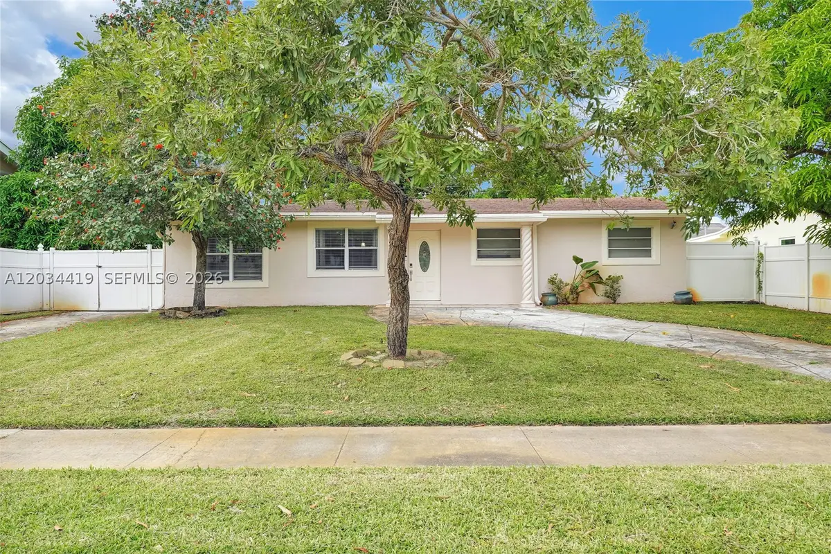 4431 NW 36th Ct, Lauderdale Lakes, FL 33319 - #1