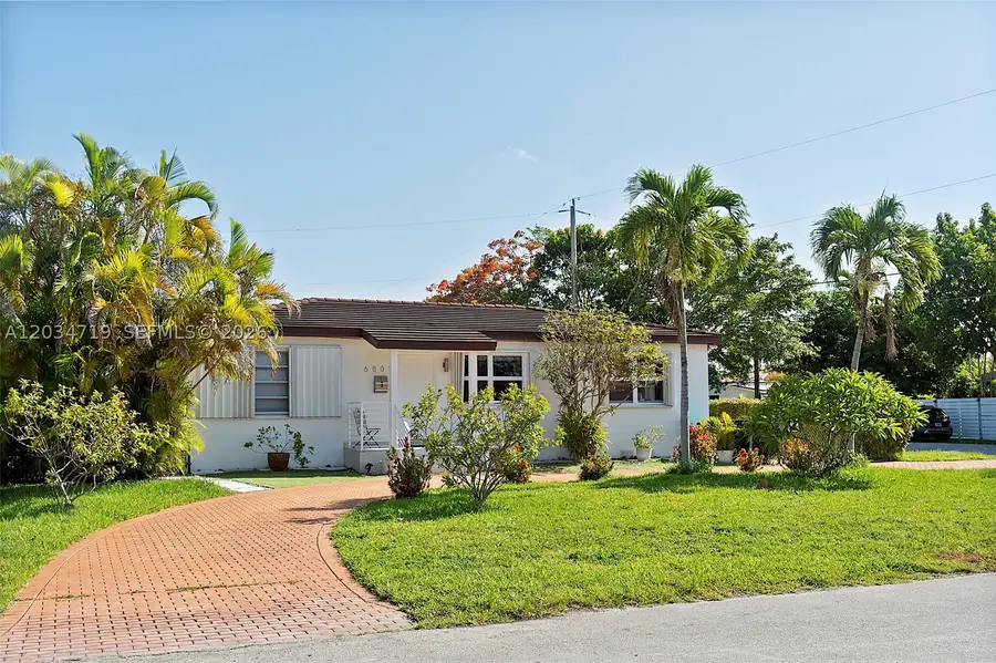 6801 SW 27th St, Miami, FL 33155 - #3