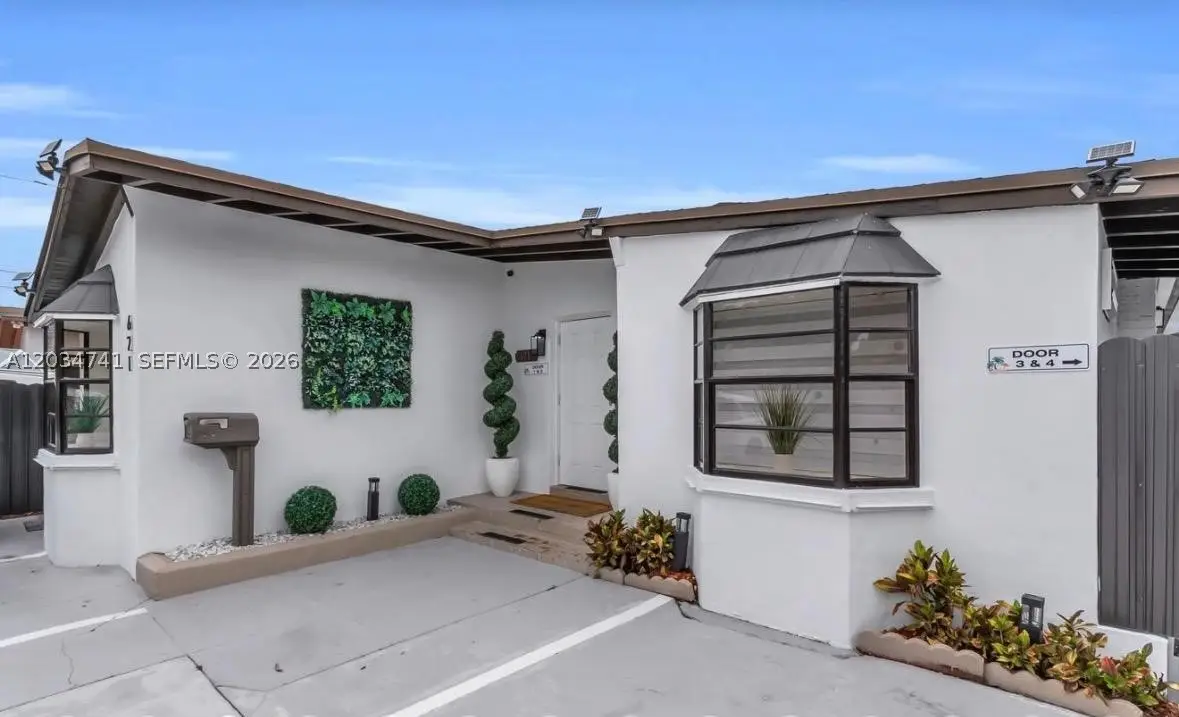 621 NW 59th Ave, Miami, FL 33126 - #1