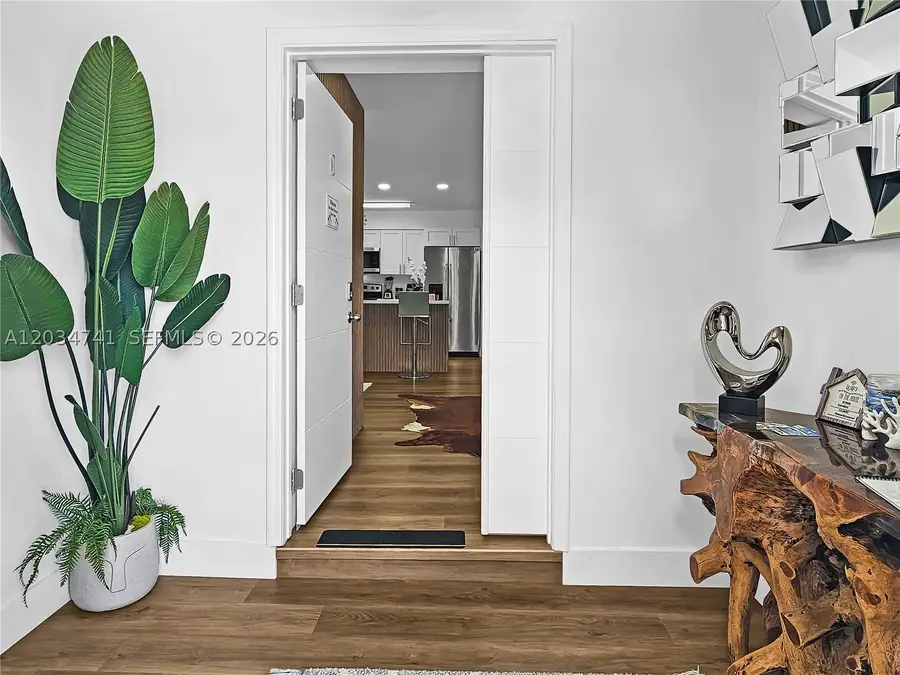 621 NW 59th Ave, Miami, FL 33126 - #3