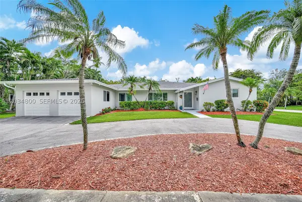 15845 SW 87th Ave, Palmetto Bay, FL 33157