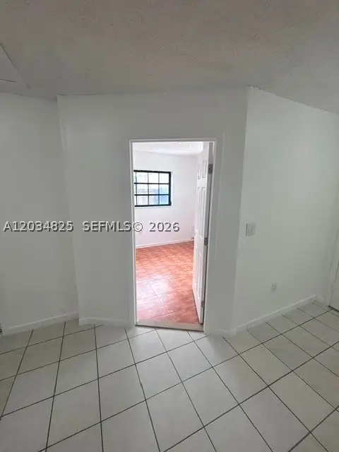 2485 W 70th Pl, Hialeah, FL 33016 - #3